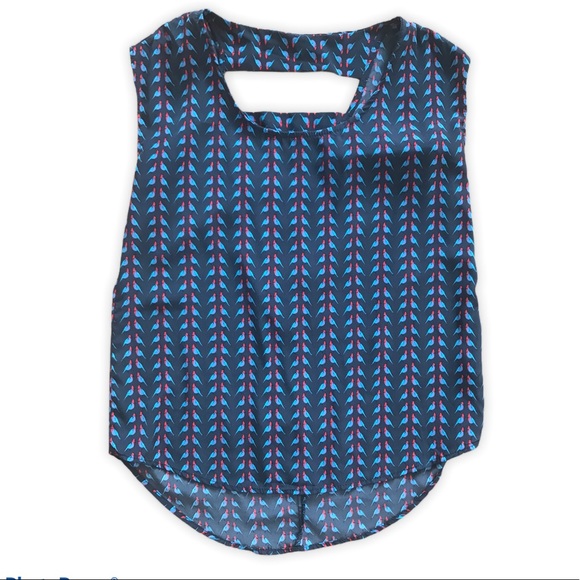 Blue Rain Tops - 🪴3/$18 BlueRain Cut Out Back Sleeveless Top